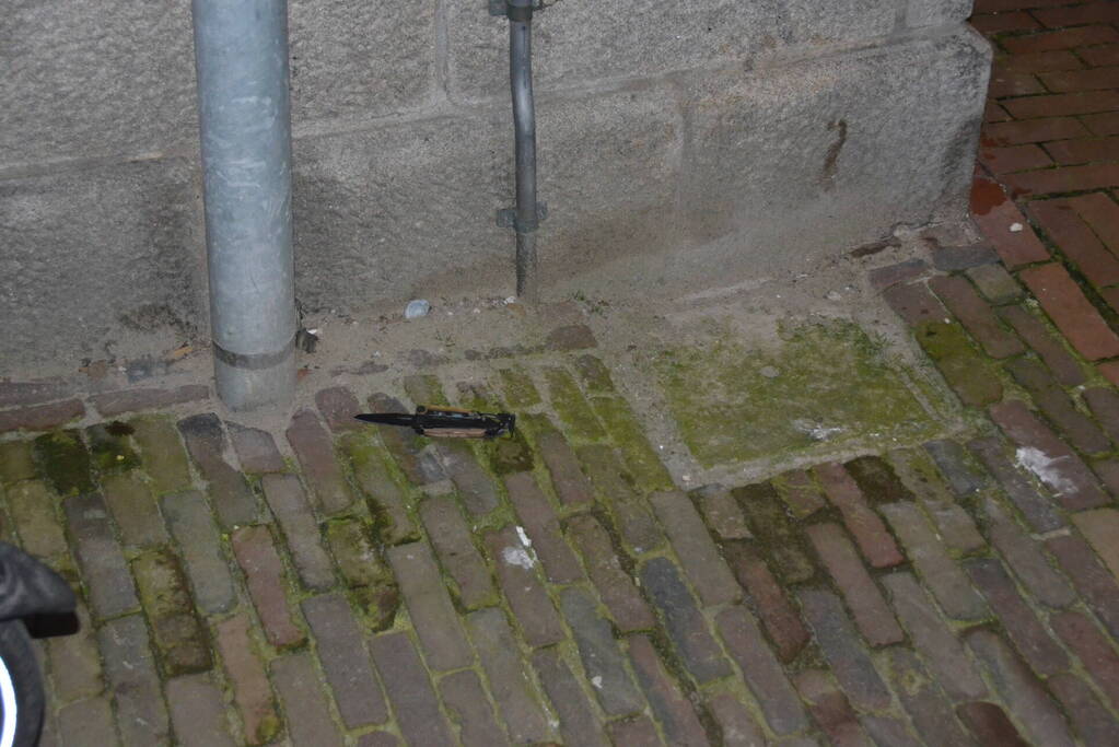 Dode en meerdere gewonden bij steekpartij