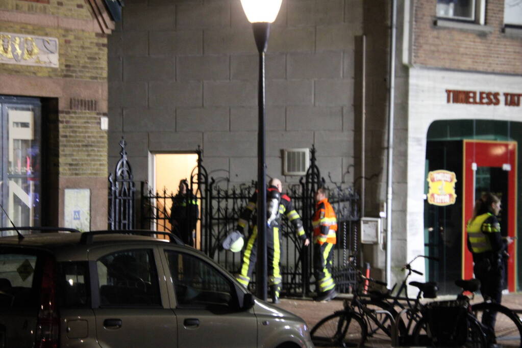 Dode en meerdere gewonden bij steekpartij