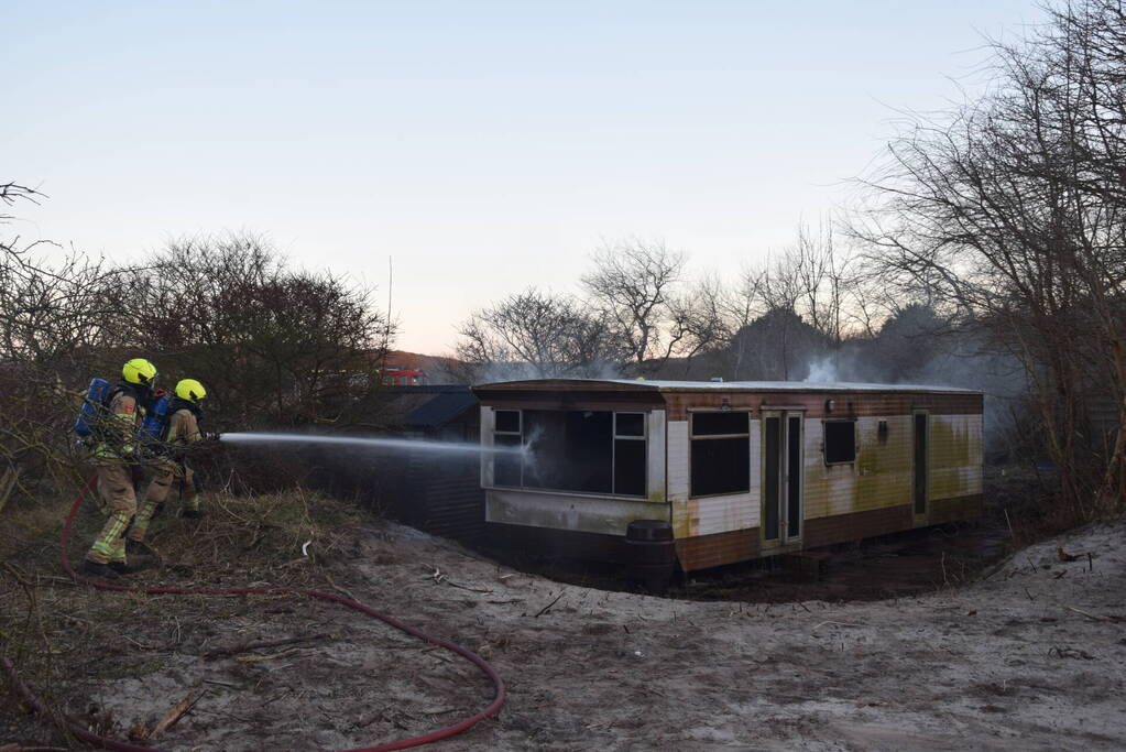 Stacaravan uitgebrand in duingebied