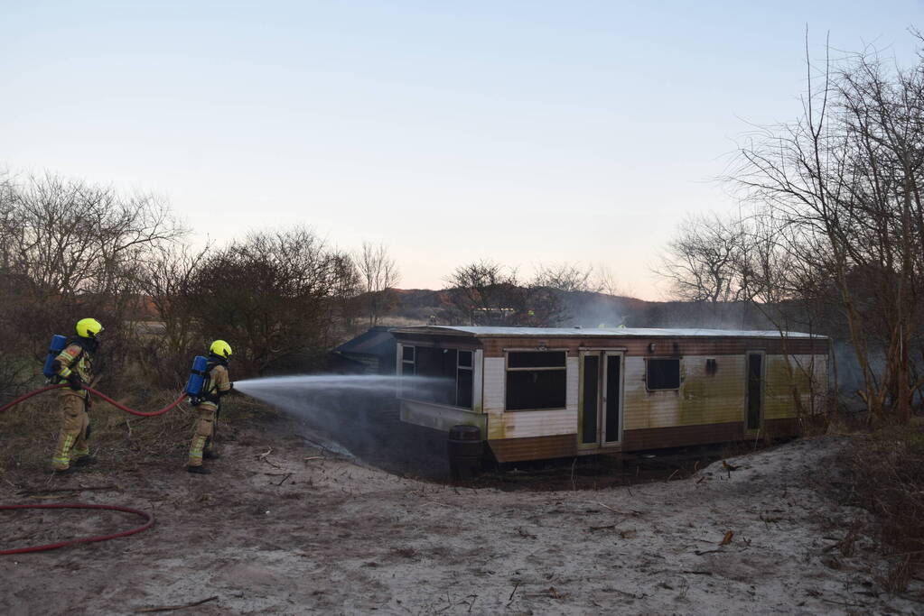 Stacaravan uitgebrand in duingebied