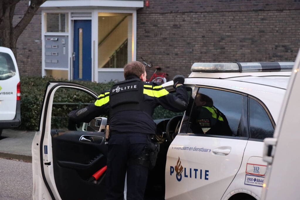 Mensen staande gehouden bij grote politieactie