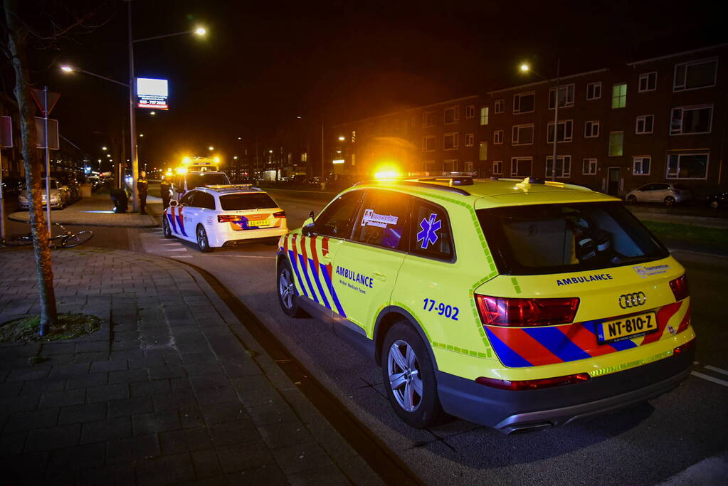 Man zwaargewond bij steekpartij op straat