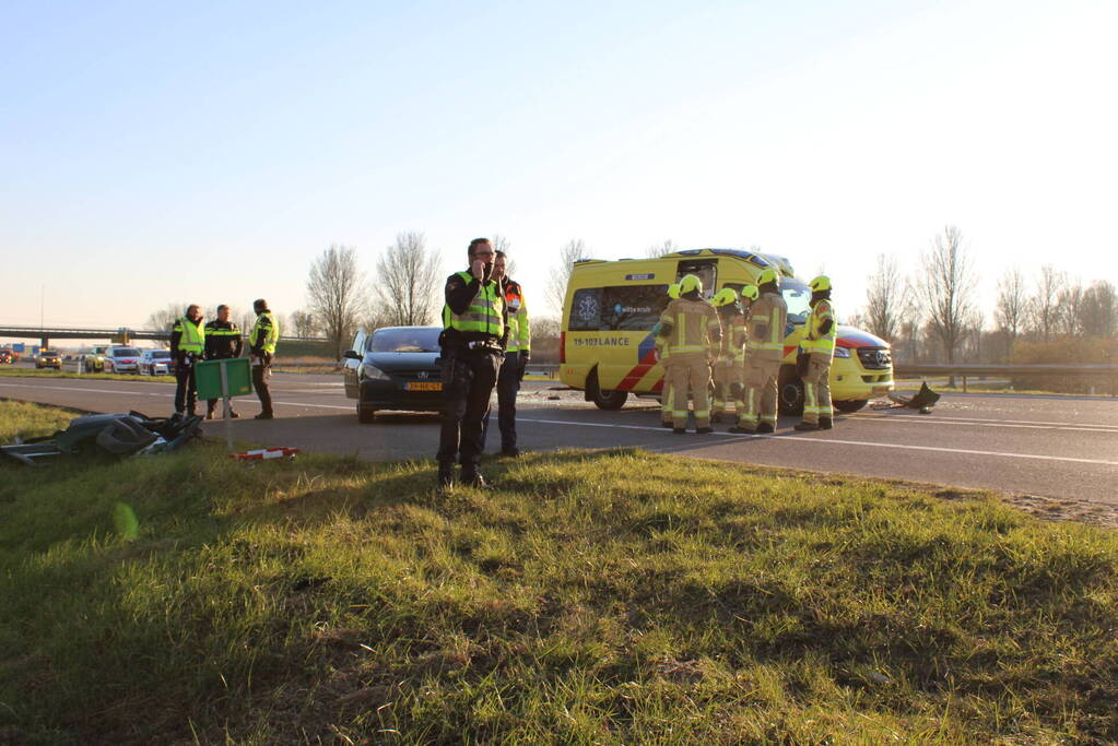 Inzittende bekneld na kettingbotsing