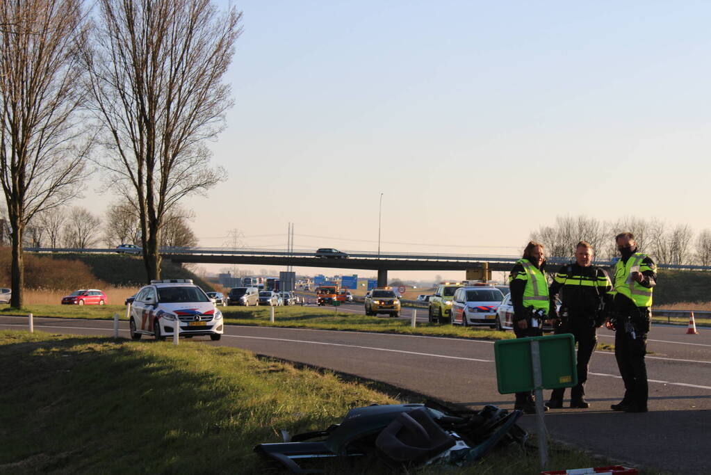 Inzittende bekneld na kettingbotsing