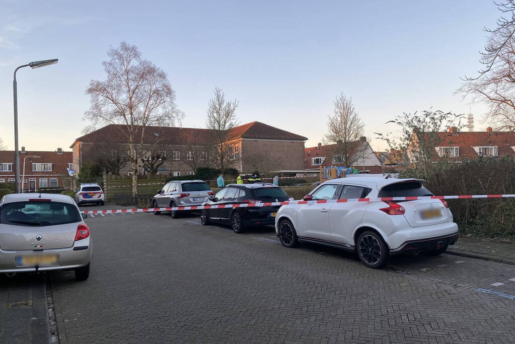 Politie doet onderzoek naar aantreffen van overleden persoon