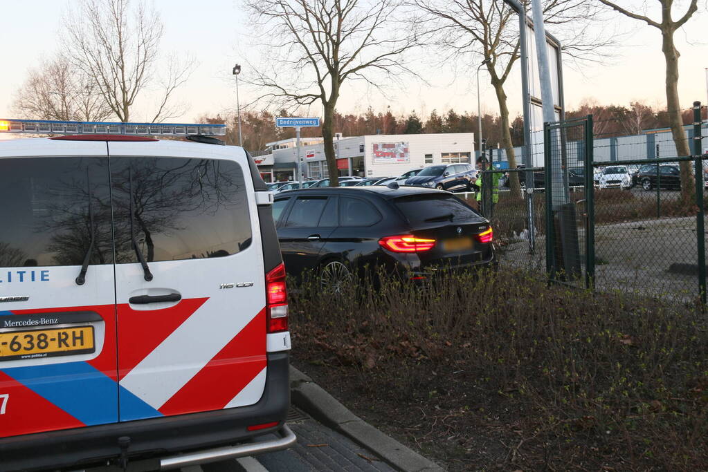 Schade na botsing op kruising