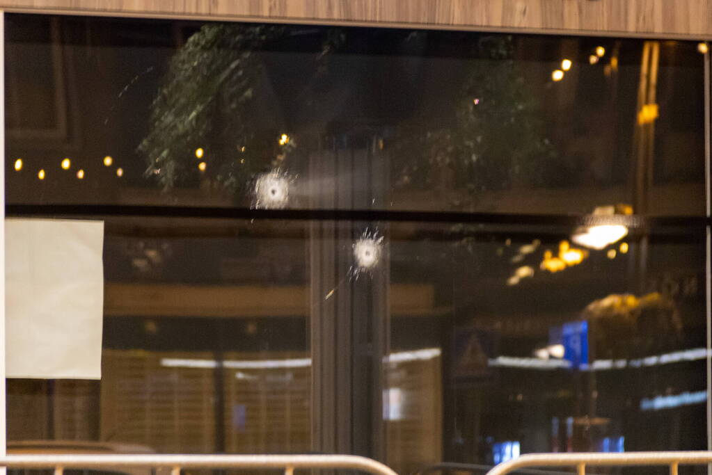 Bakkerij meerdere keren beschoten