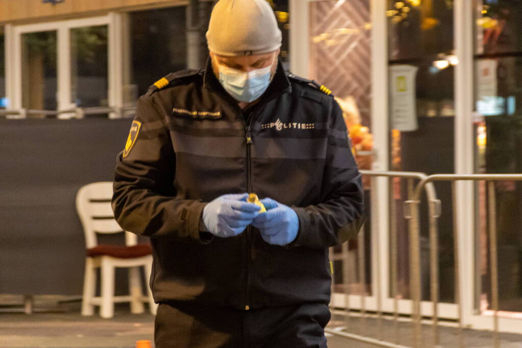 Bakkerij meerdere keren beschoten