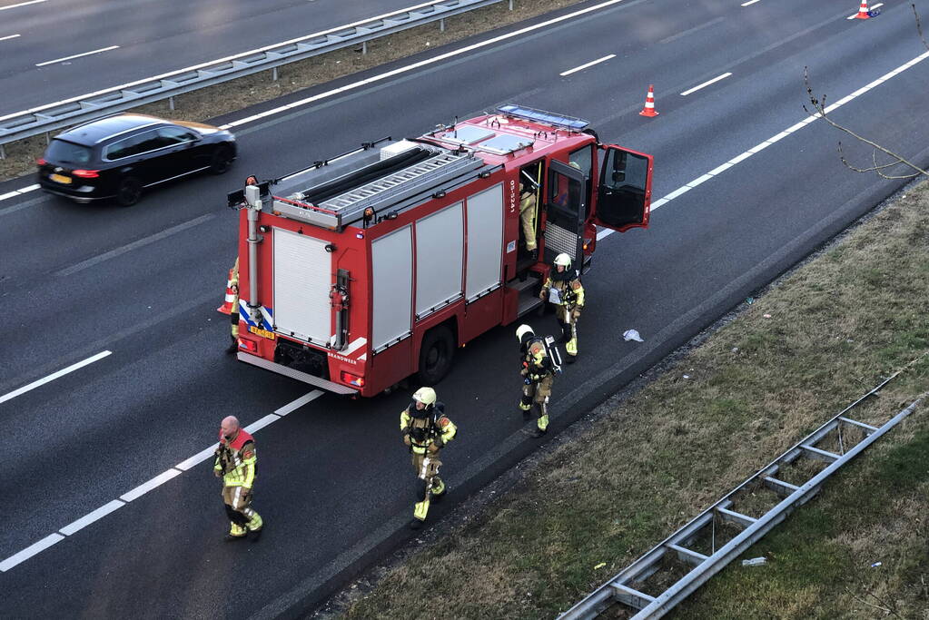 Vrachtwagen gekoeld na vastgelopen remmen