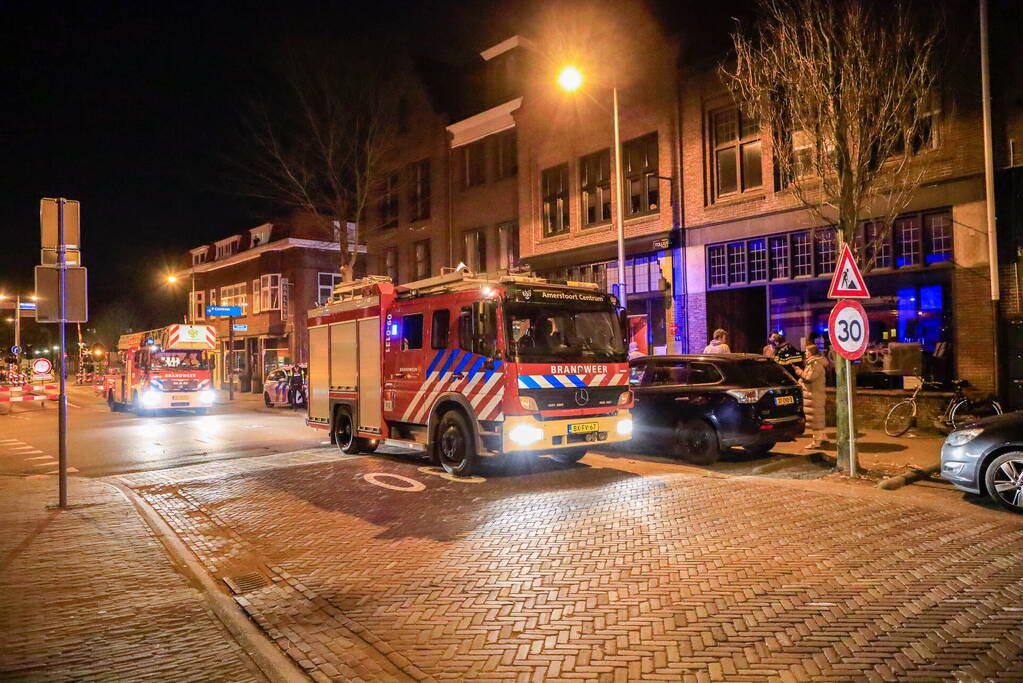 Rookontwikkeling vanwege brand in restaurant Tollius