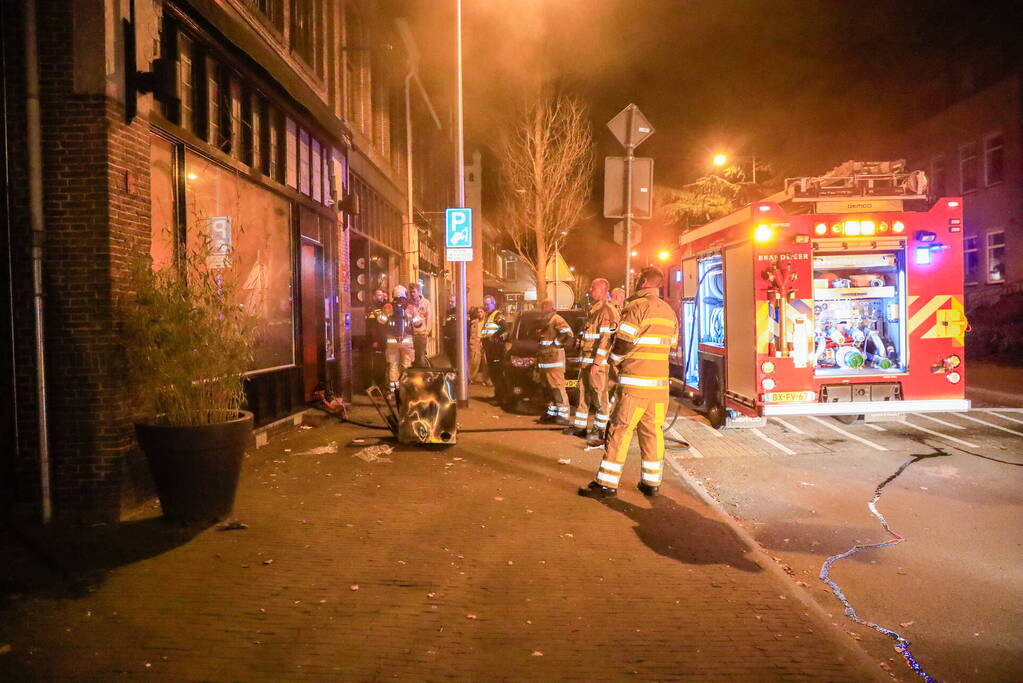 Rookontwikkeling vanwege brand in restaurant Tollius