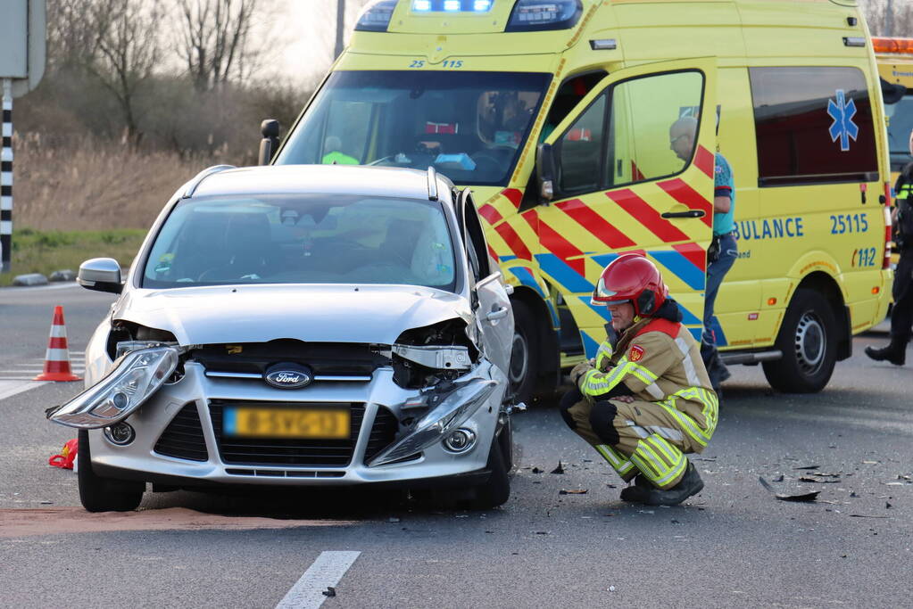 Ravage en gewonden na botsing