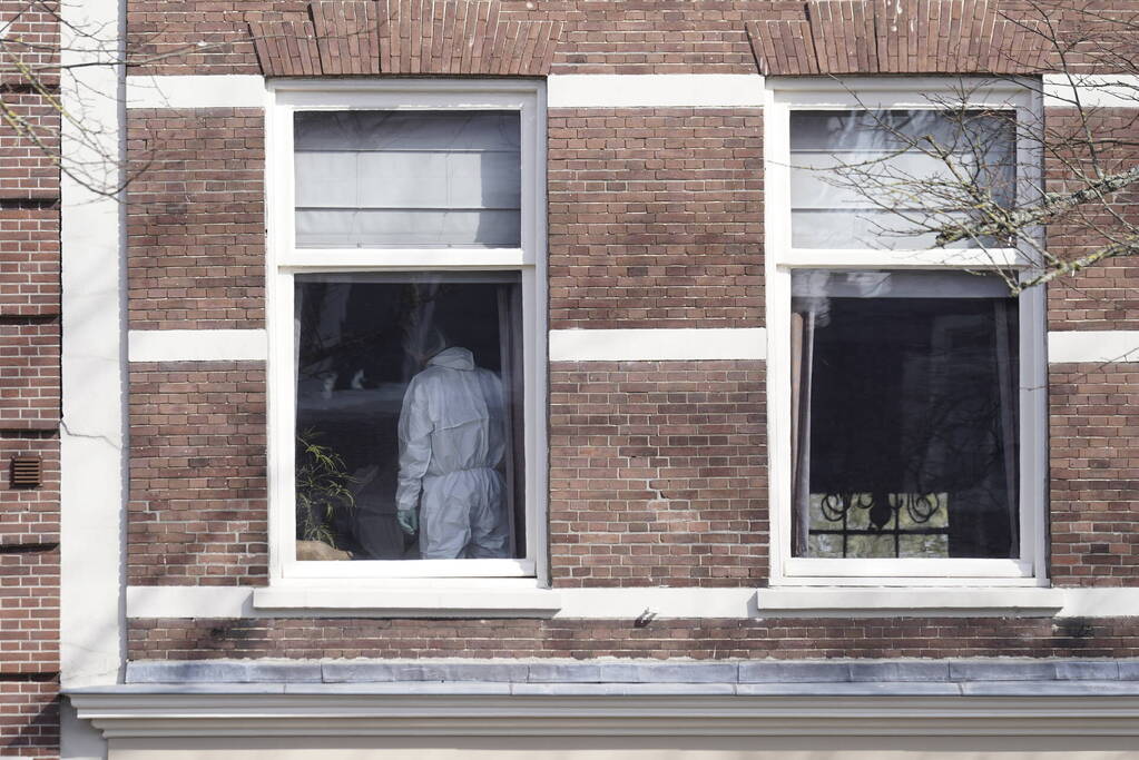 Traumahelikopter landt voor incident in woning