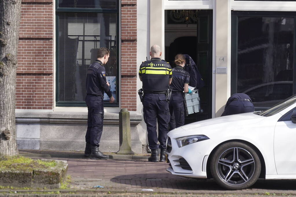 Traumahelikopter landt voor incident in woning