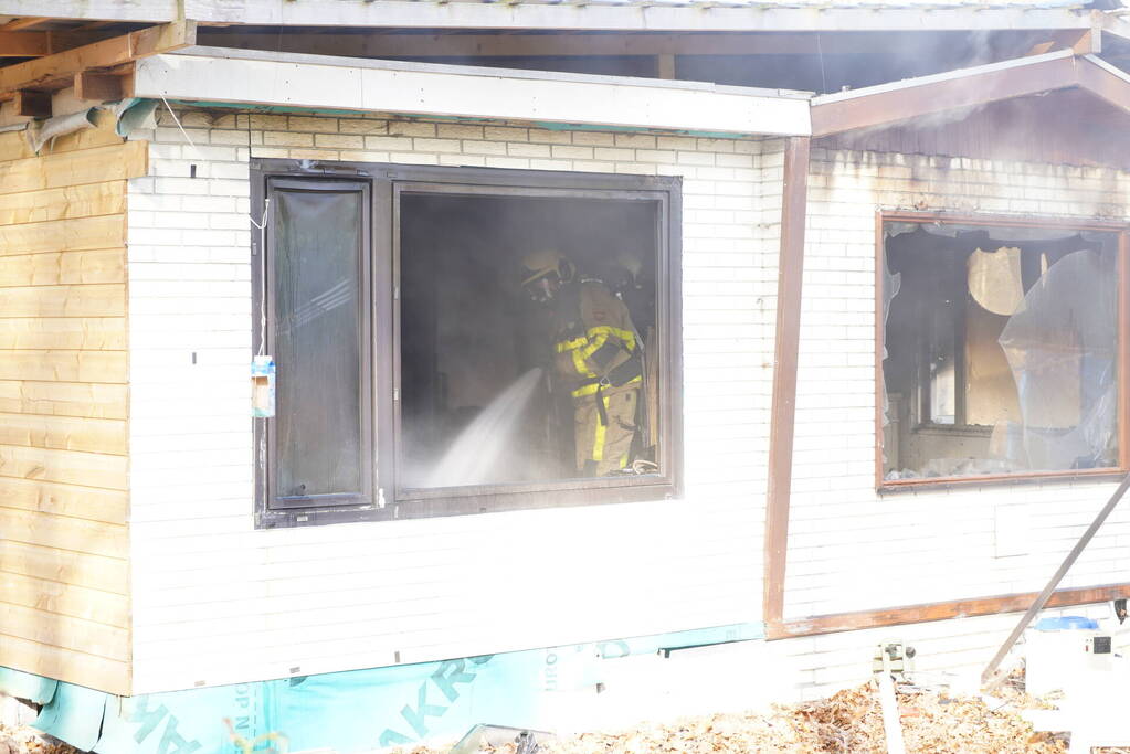 Chalet loop flinke schade op vanwege brand