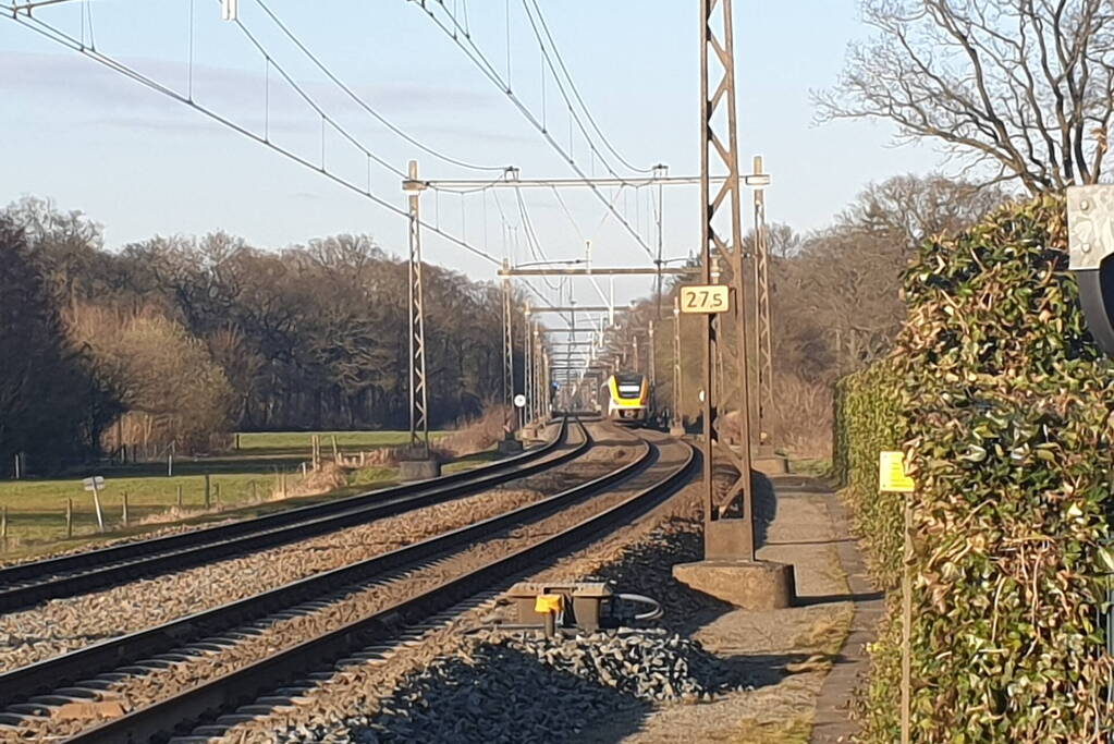 Geen treinverkeer door aanrijding met persoon