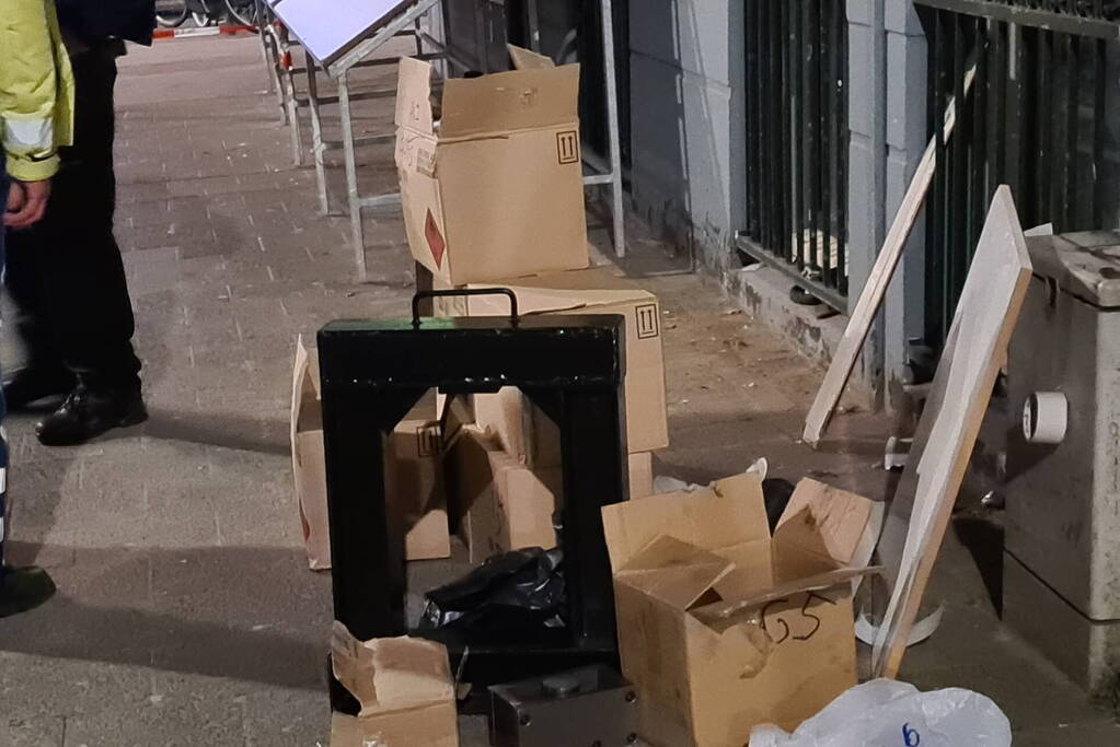 Straat afgezet voor onderzoek naar gevaarlijke stoffen