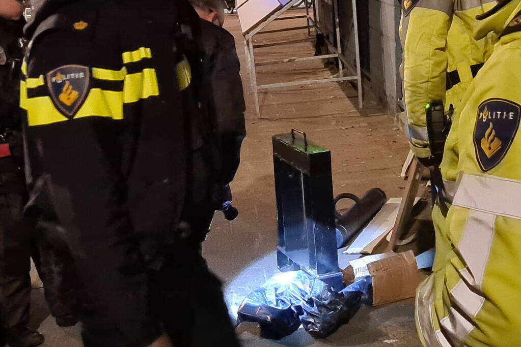 Straat afgezet voor onderzoek naar gevaarlijke stoffen