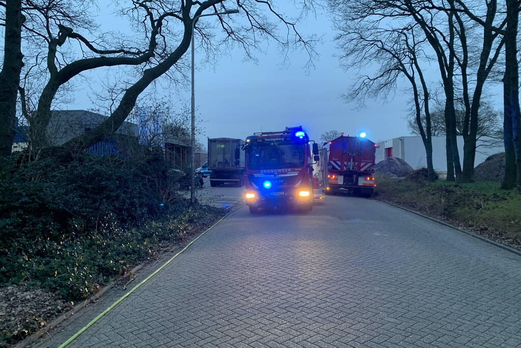 Rookontwikkeling bij brand in stapel pallets