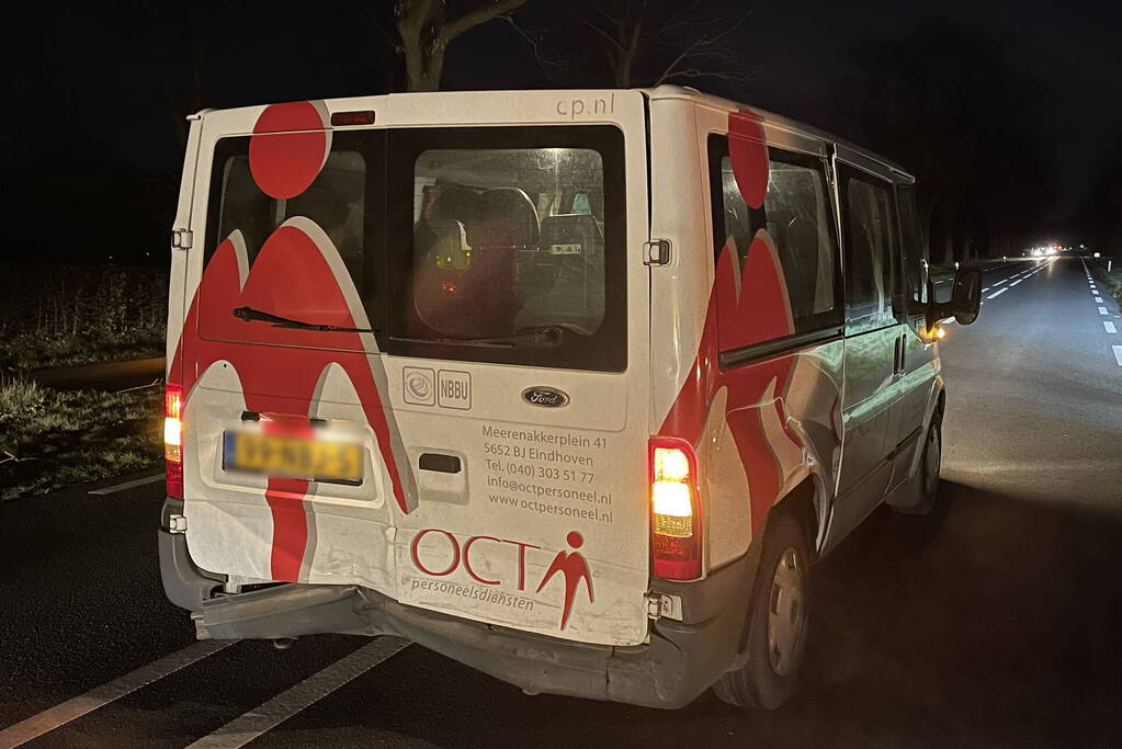 Schade bij ongeval tussen auto en bestelbus