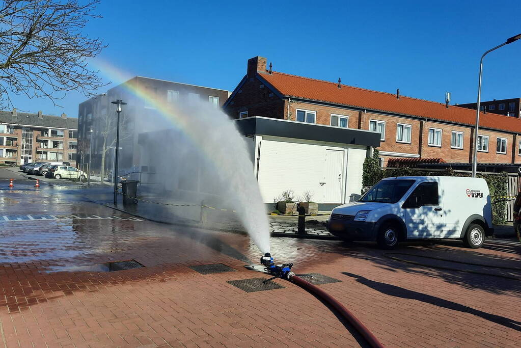 Gasleiding geraakt bij plaatsen van tuinhek