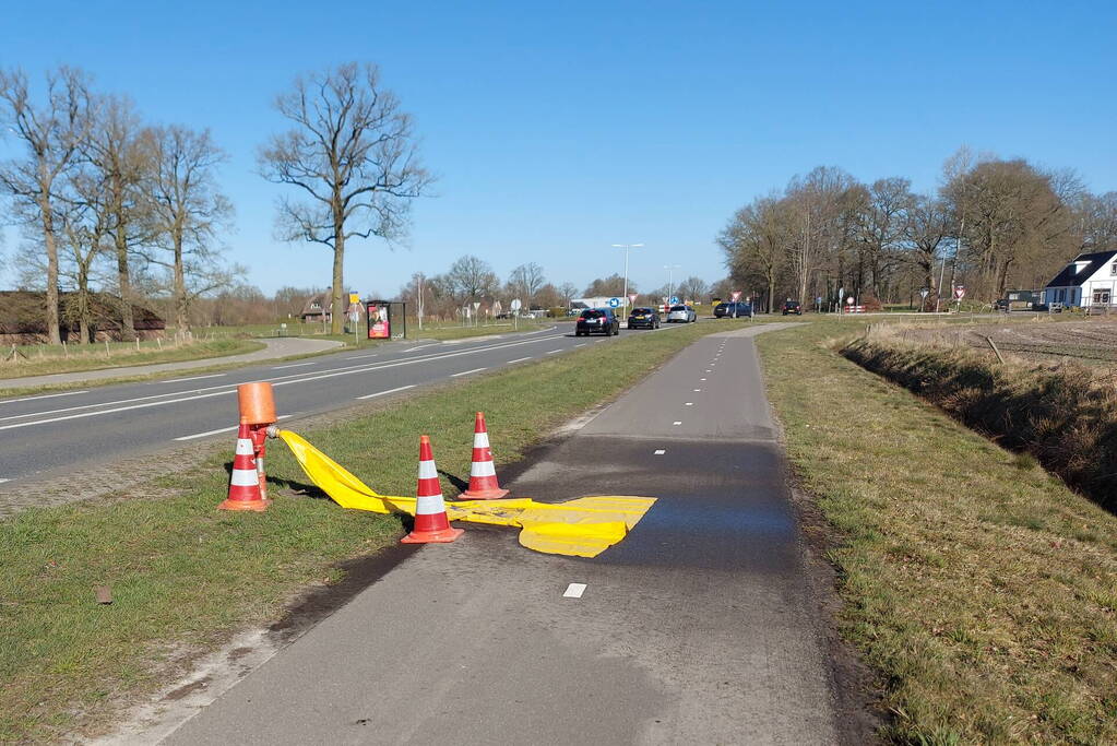 Breuk in waterleiding aan provinciale weg