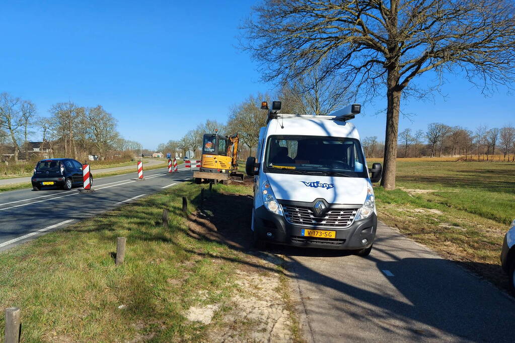 Breuk in waterleiding aan provinciale weg