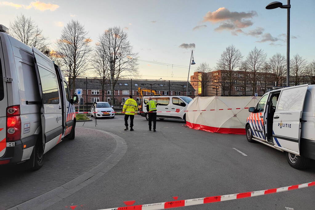 Bestuurster rijdt door na ernstige aanrijding