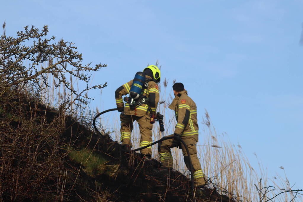 Stuk duinen verwoest vanwege brand