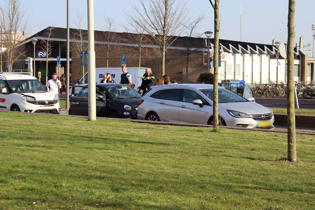 Drie voertuigen betrokken bij kettingbotsing