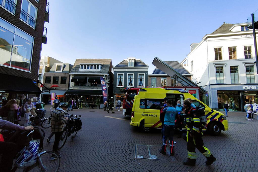 Mogelijk brand in horecazaak