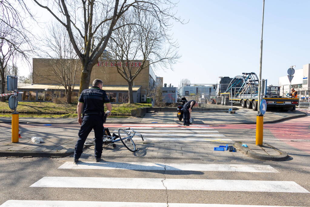 Twee gewonden bij verkeersongeval
