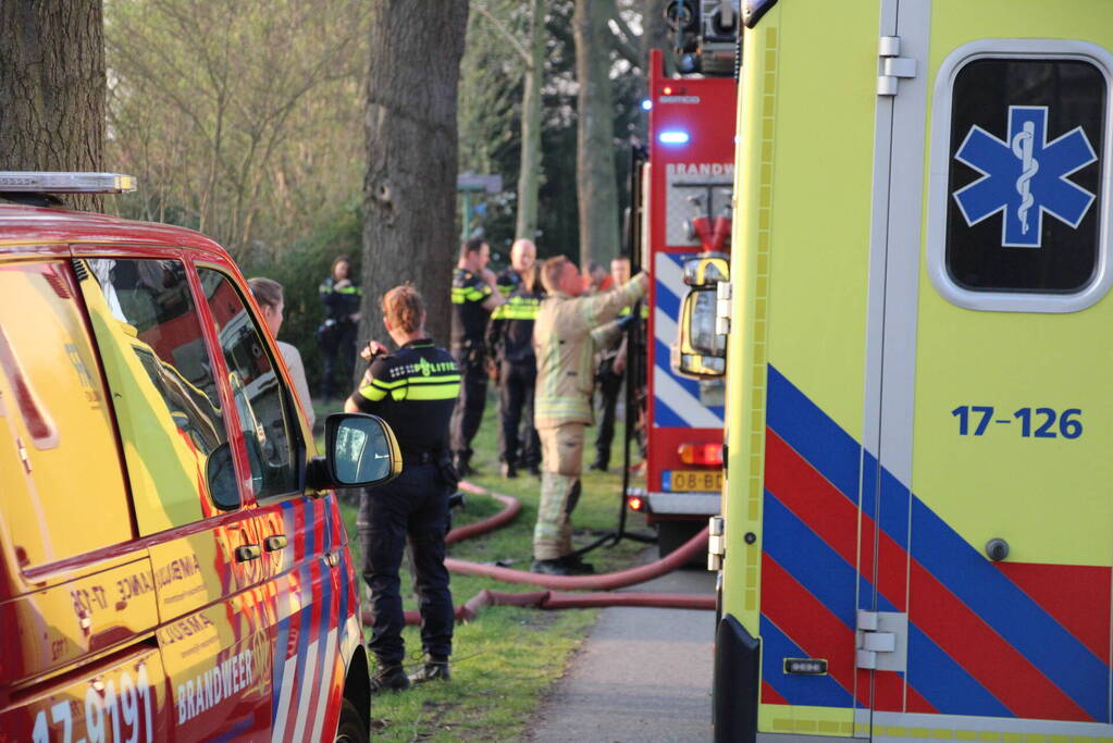 Persoon zwaargewond na ontploffing op volkstuinen