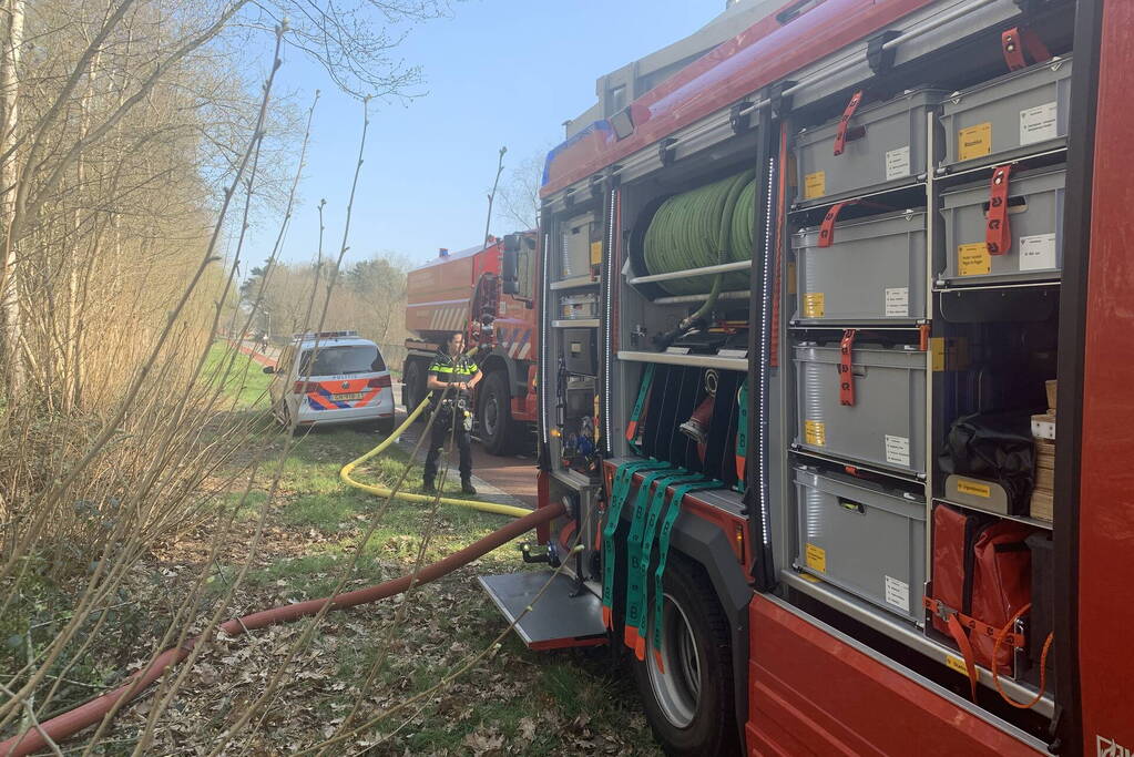 Bosbrand zorgt voor veel rook