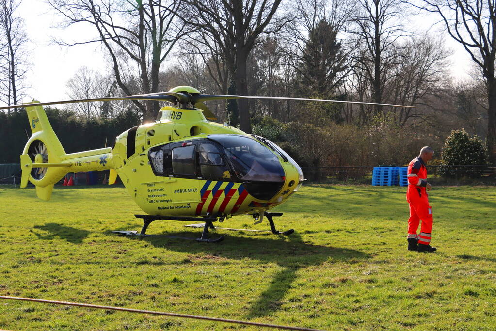 Persoon ernstig gewond na ongeluk