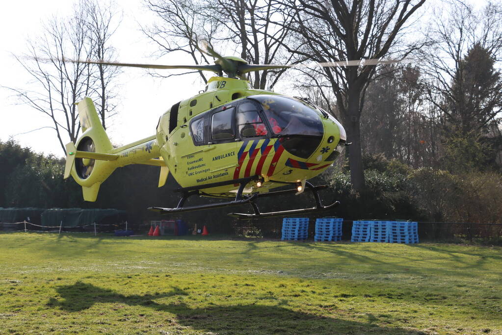 Persoon ernstig gewond na ongeluk
