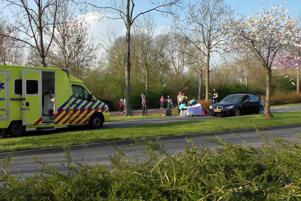 Fietser gewond bij aanrijding met auto