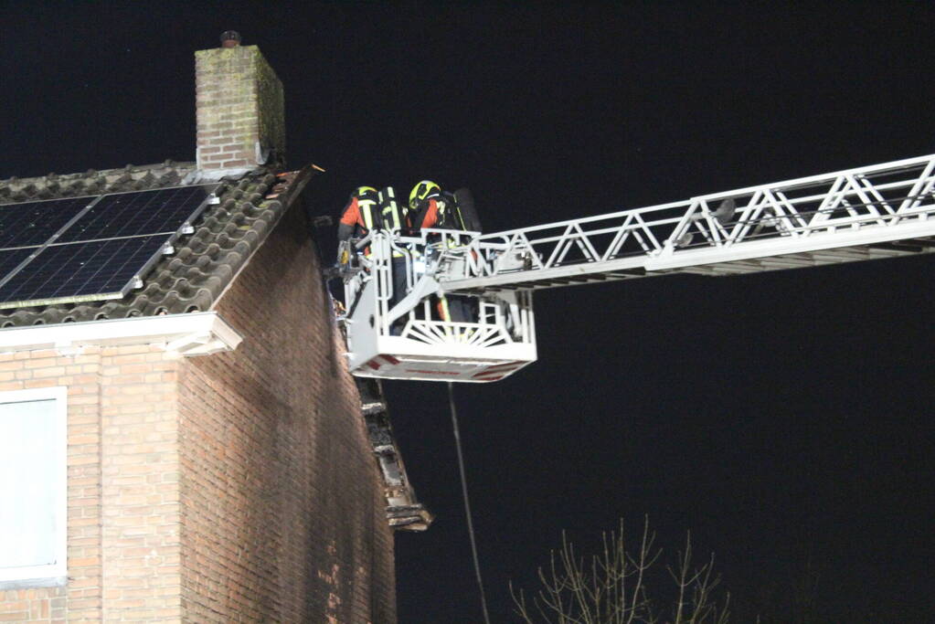 Flinke rookontwikkeling vanwege brand in schuur