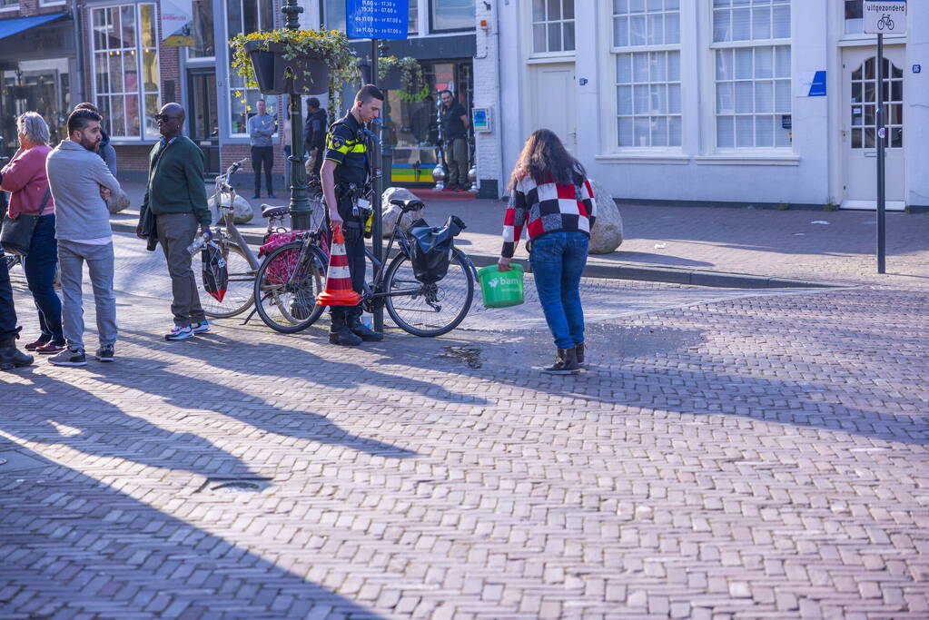 Fietsster loopt botbreuken op bij aanrijding