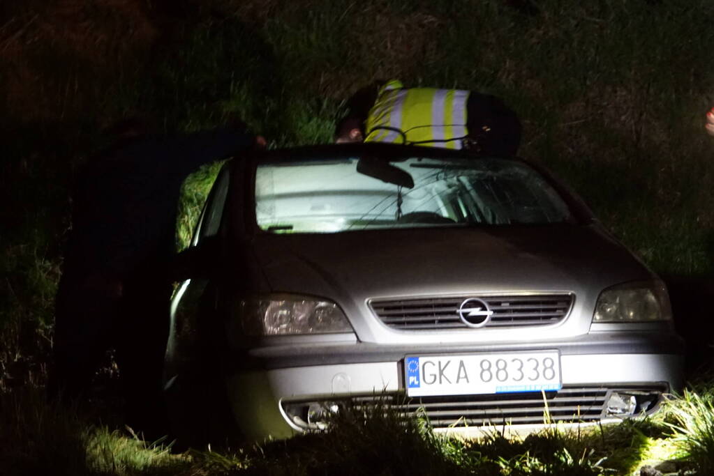 Inzittenden vluchten na ongeval