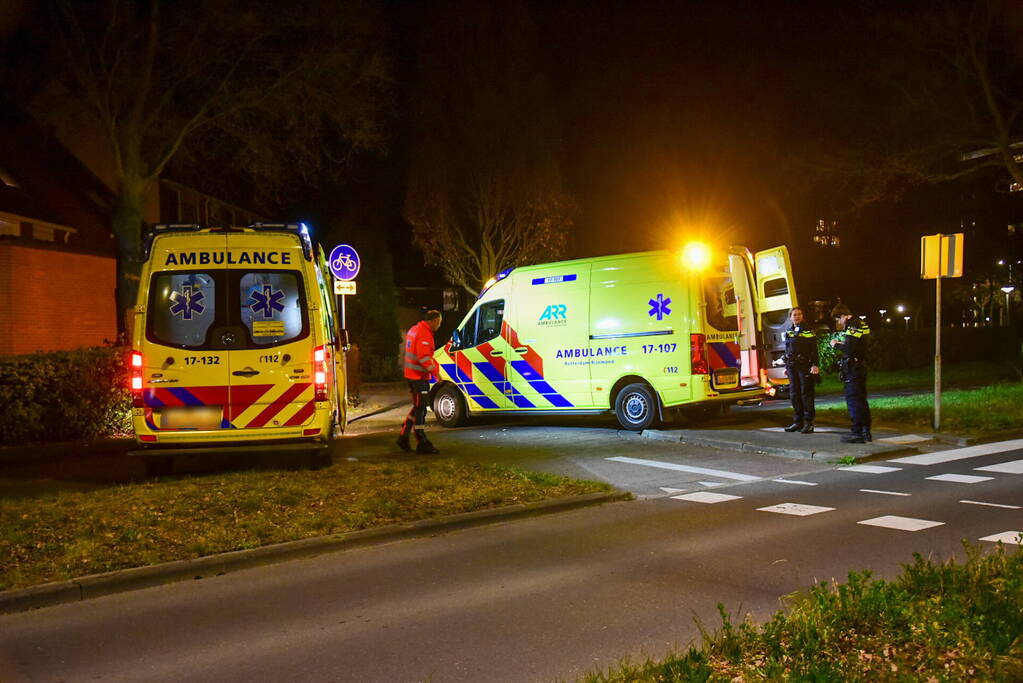 Twee personen gaan onderuit met Go Sharing-deelscooter