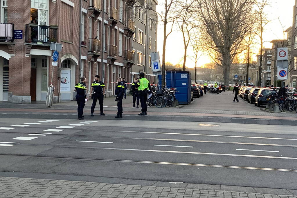 Straat afgezet na schietpartij