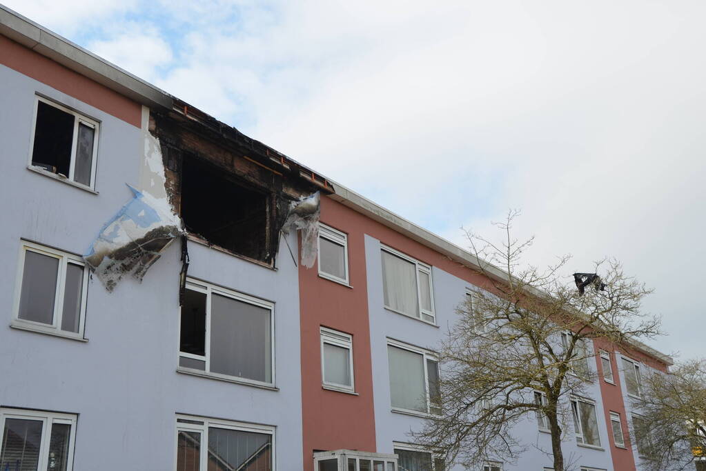 Ravage is enorm na verwoestende brand