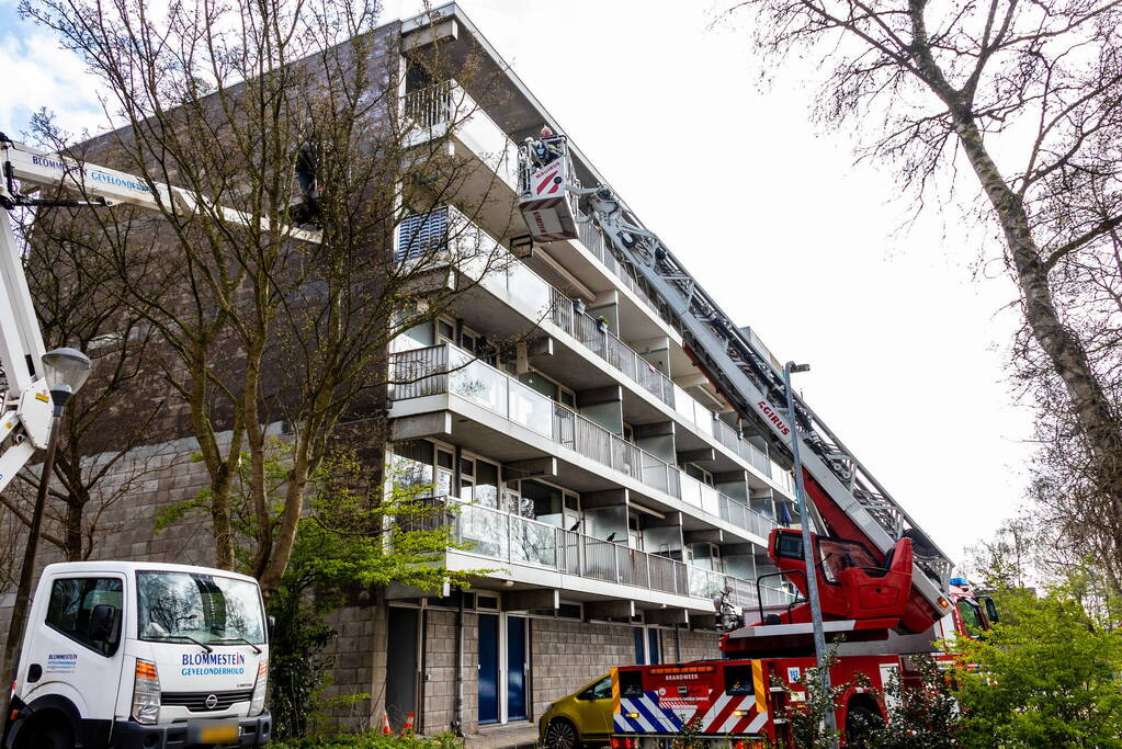 Man komt vast te zitten in hoogwerker