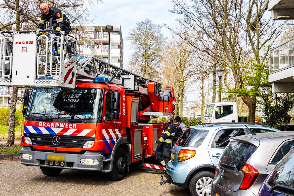 Man komt vast te zitten in hoogwerker