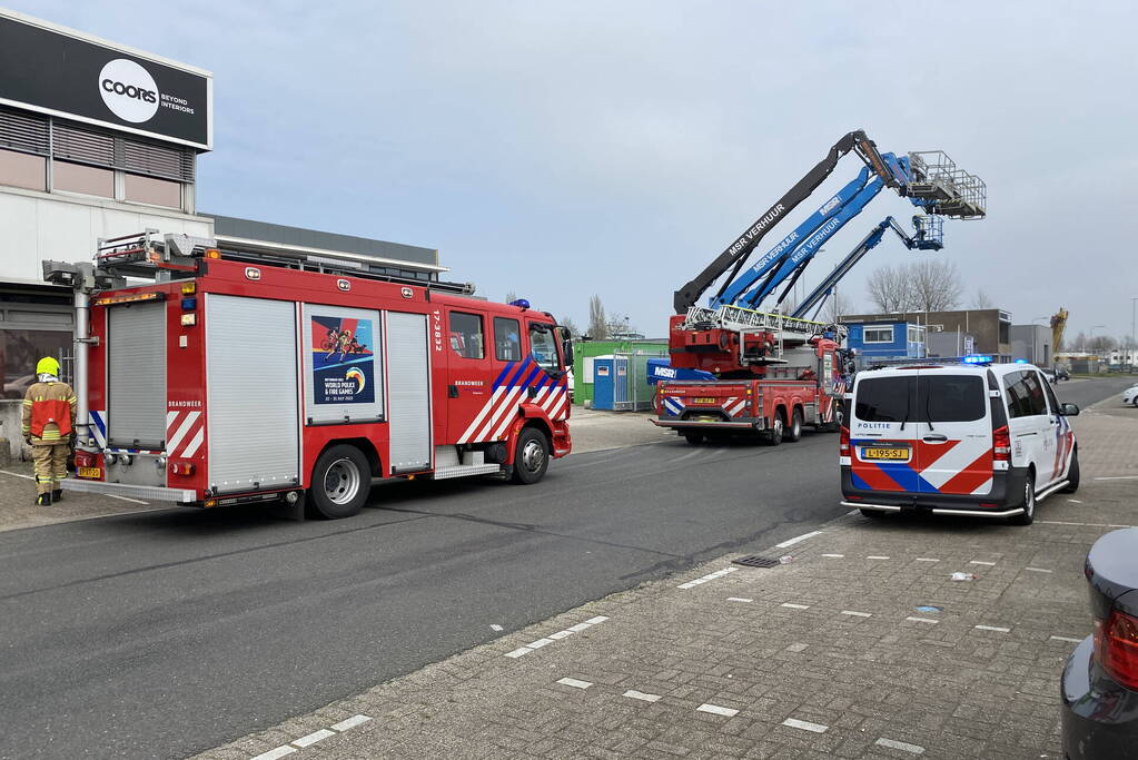 Brand in pand Coors op bedrijventerrein Donkersloot