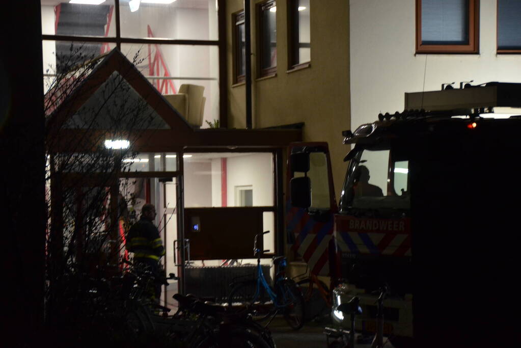 Brandweer ventileert studentencomplex na mogelijke brand