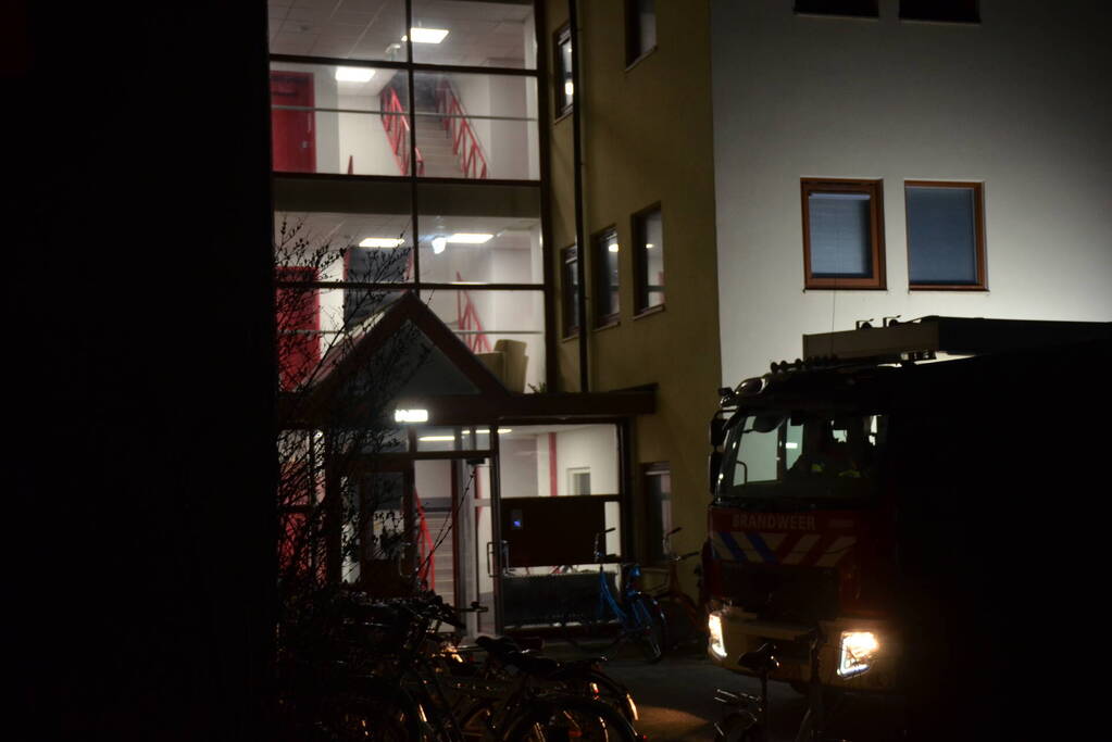 Brandweer ventileert studentencomplex na mogelijke brand