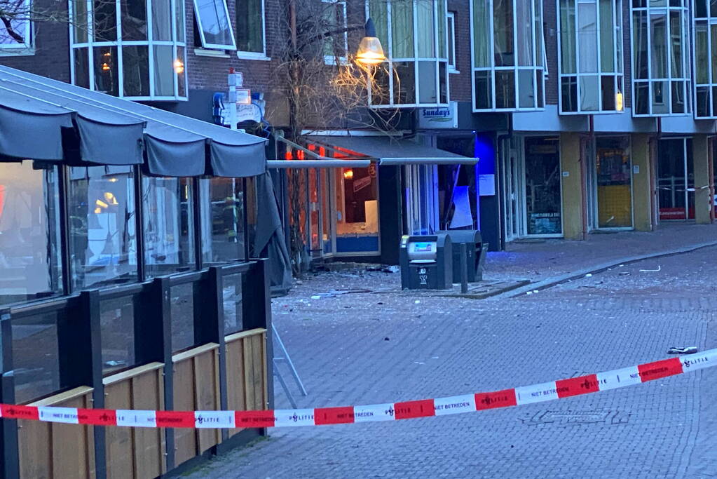 Veel schade bij plofkraak in zonnestudio Sunday's