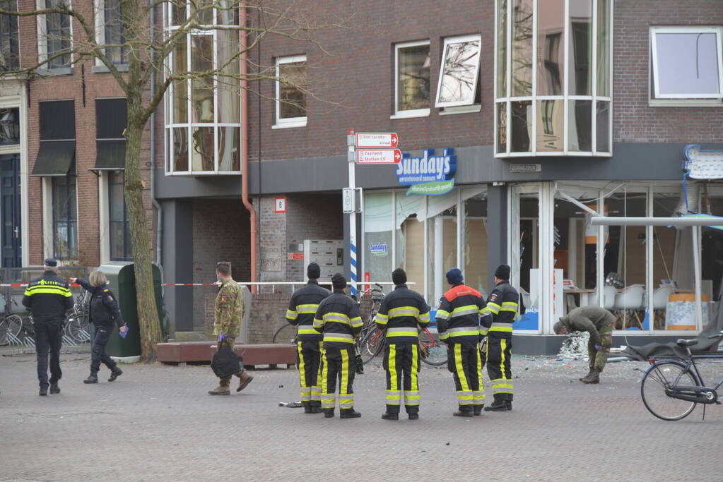 Veel schade bij plofkraak in zonnestudio Sunday's